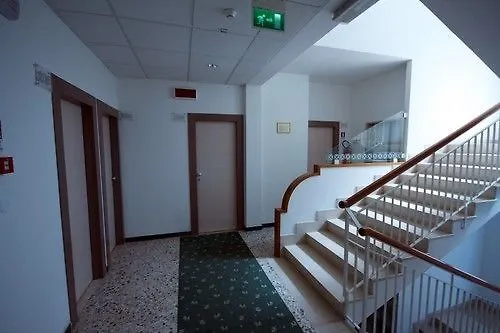 Hotel Massimo Ριτσόνε